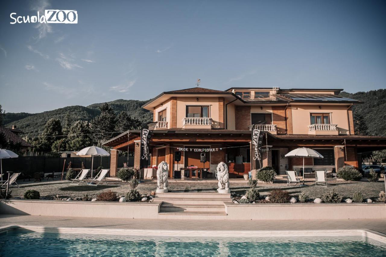La Villa Guest House Capitignano Zewnętrze zdjęcie
