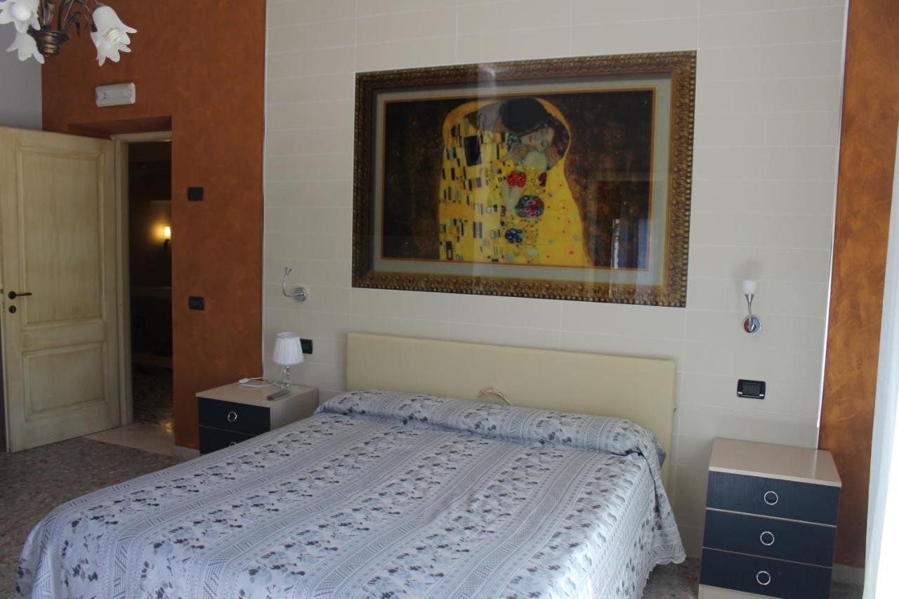 La Villa Guest House Capitignano Zewnętrze zdjęcie